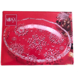 Vintage Mikasa Christmas snowflake sweet dish